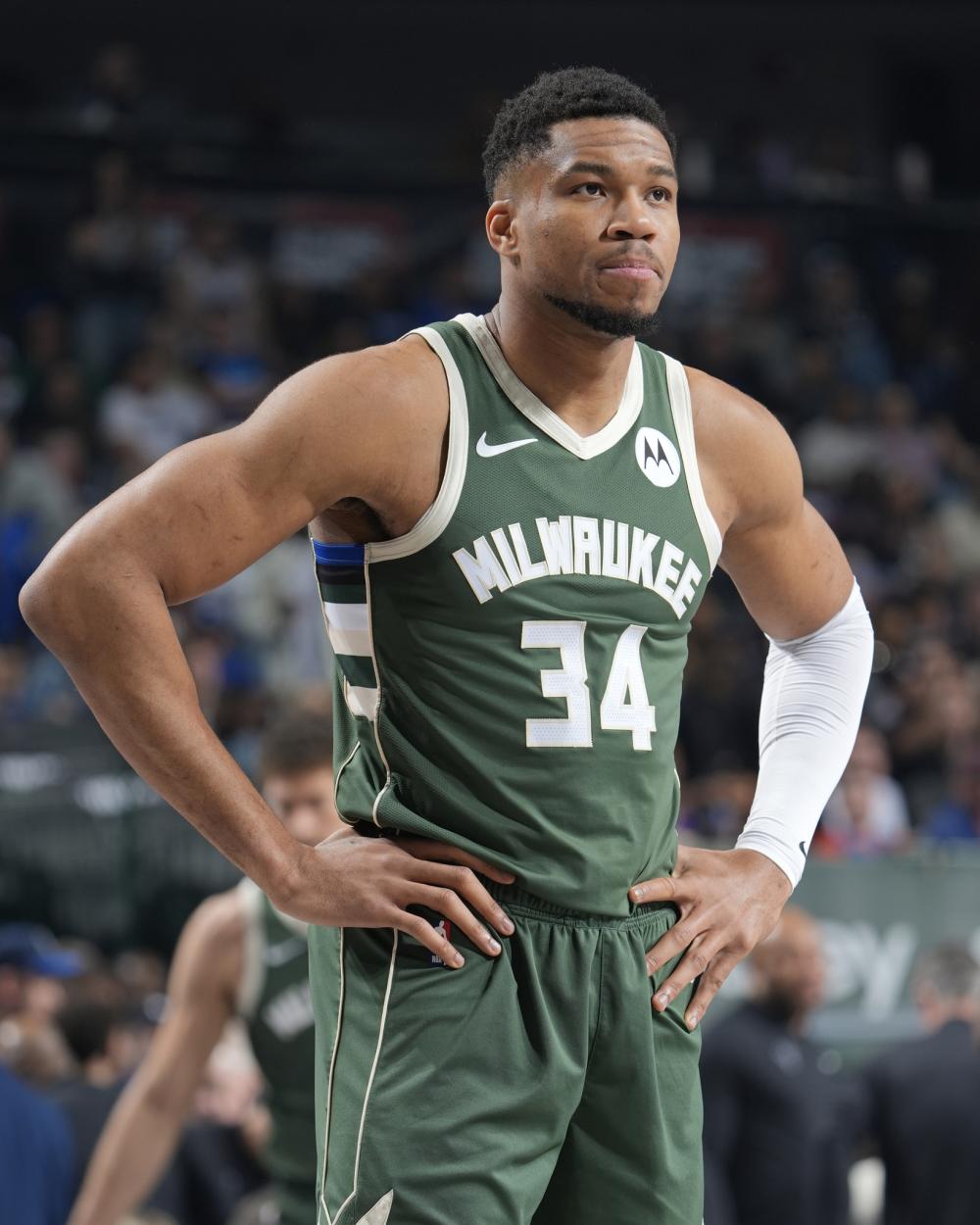 随他国的脚 随他国的脚